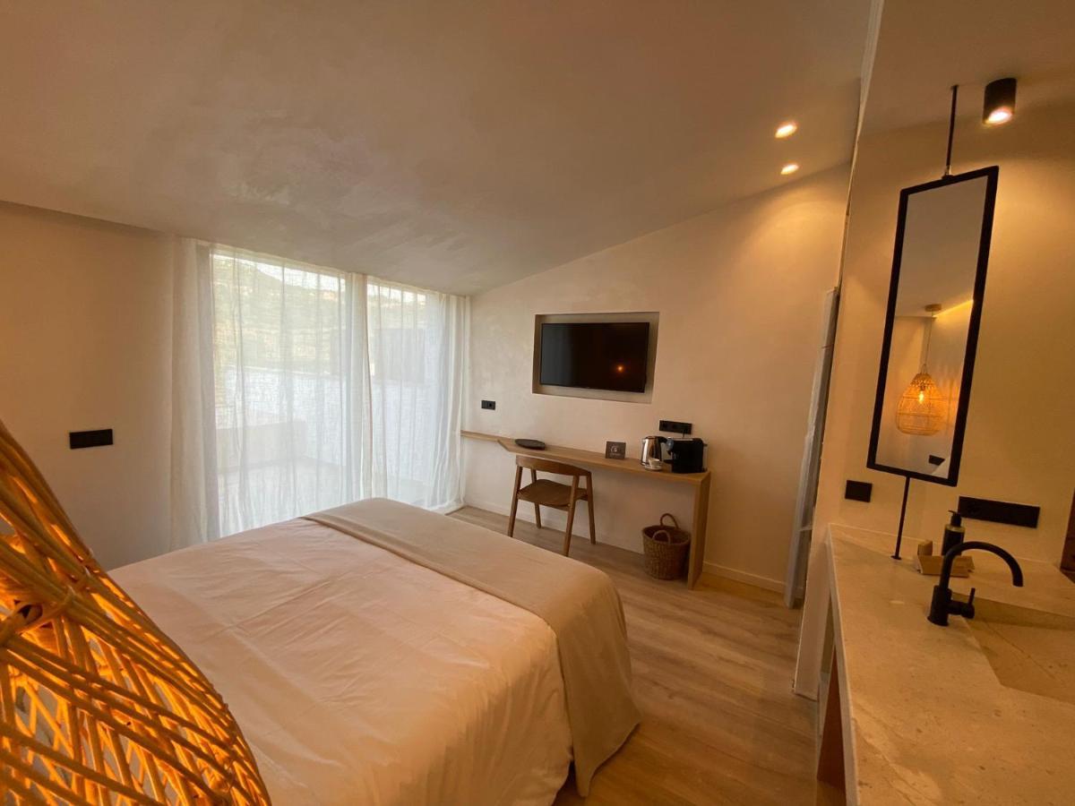 S'Estancia Suites Es Mercadal Exterior photo