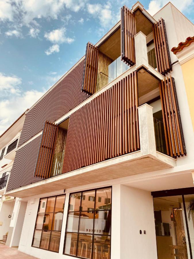 S'Estancia Suites Es Mercadal Exterior photo