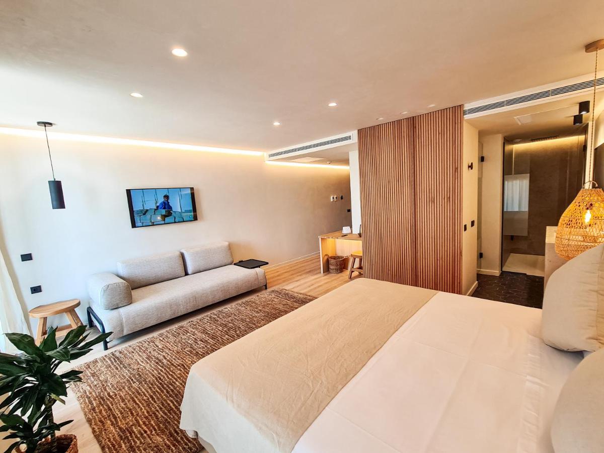 S'Estancia Suites Es Mercadal Exterior photo