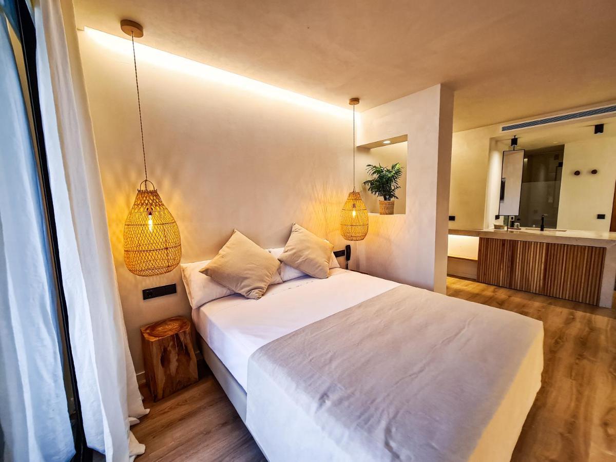 S'Estancia Suites Es Mercadal Exterior photo