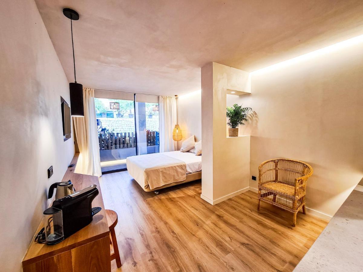 S'Estancia Suites Es Mercadal Exterior photo