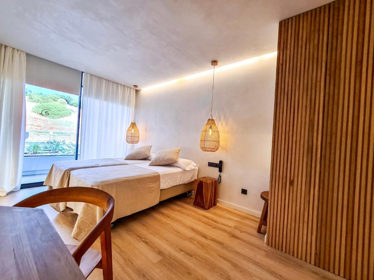 S'Estancia Suites Es Mercadal Exterior photo
